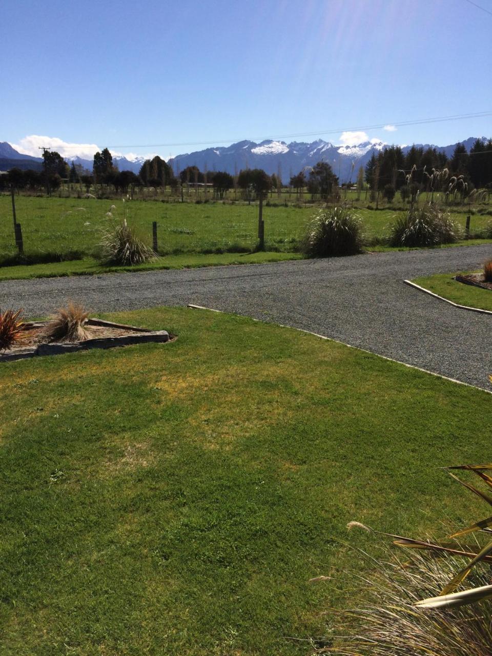 Acheron Cottages Manapouri Exterior foto